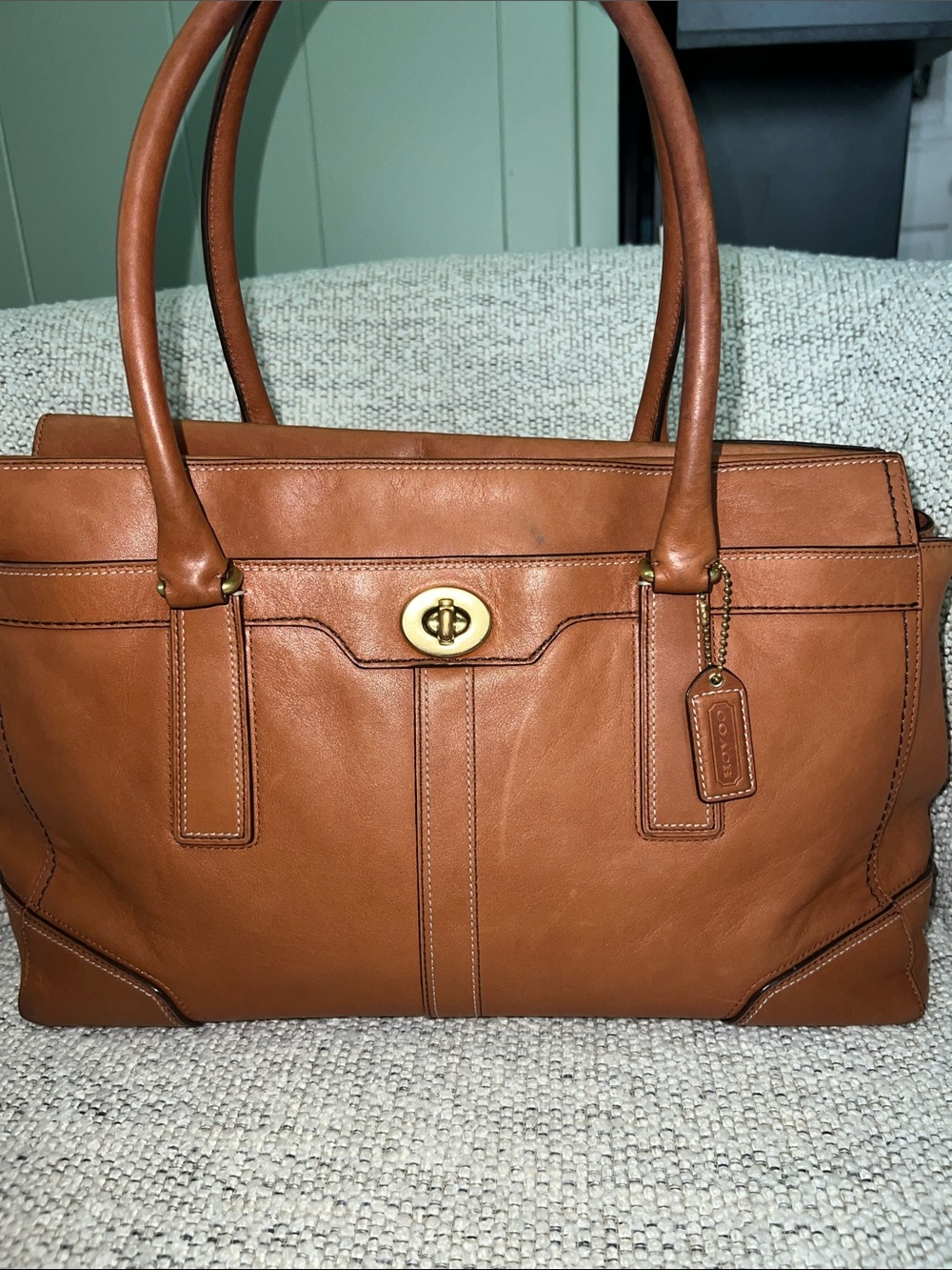 Coach Hamptons Medium Leather Laptop Tote in Acorn Brown D0793-11049